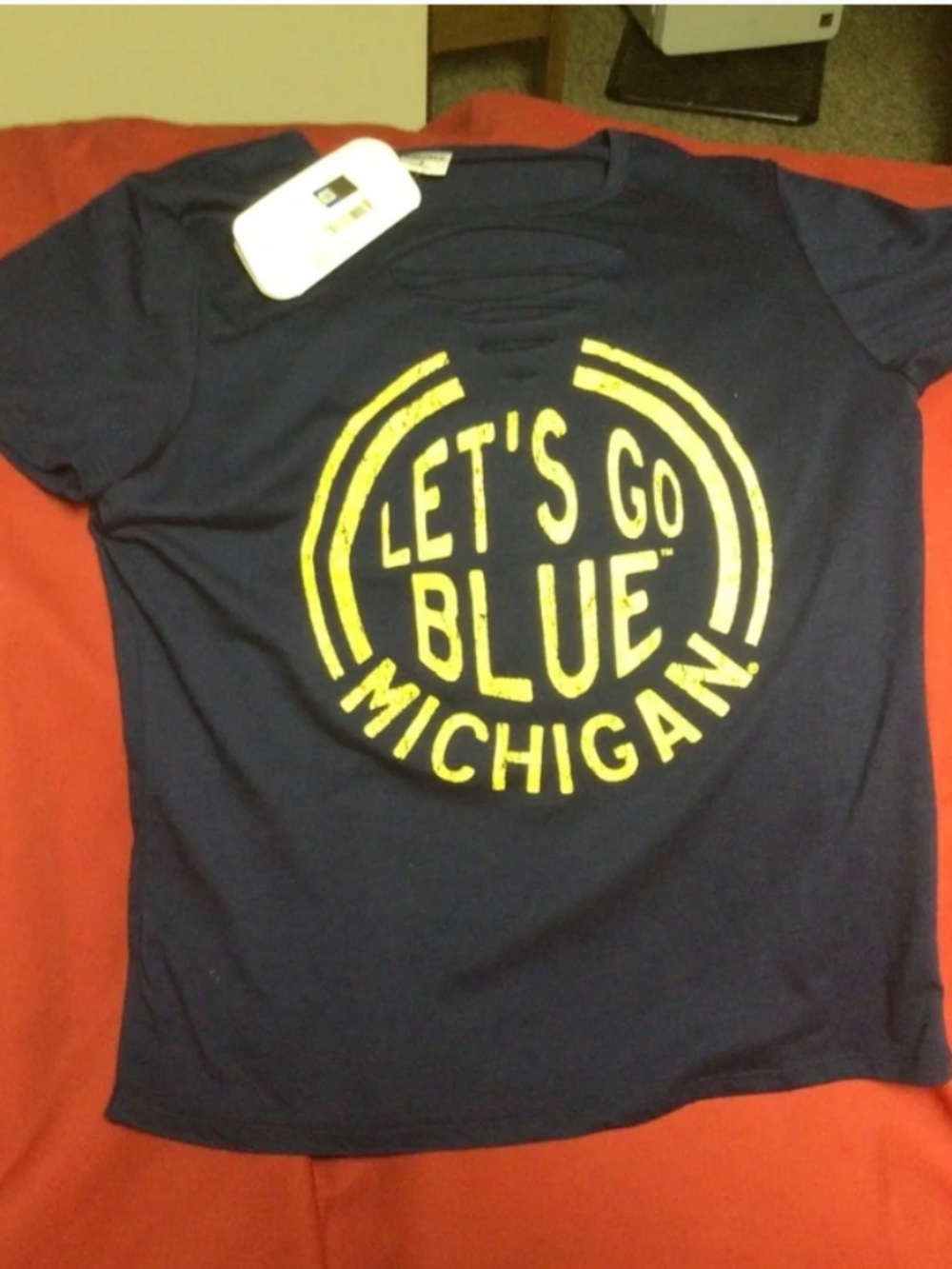 NCAA Ladies Michigan Wolverines tshirt NWT
